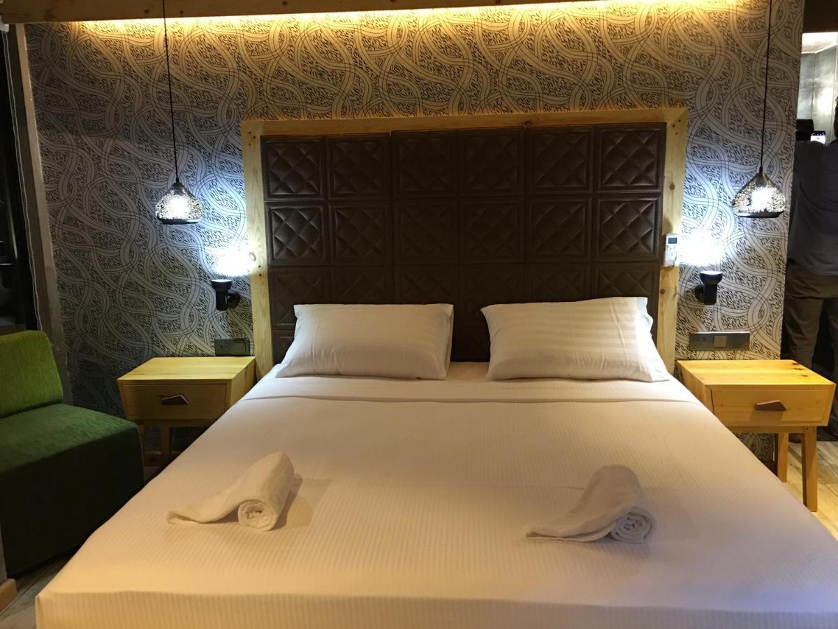 Suncoast Beach Hotel 米瑞莎 外观 照片
