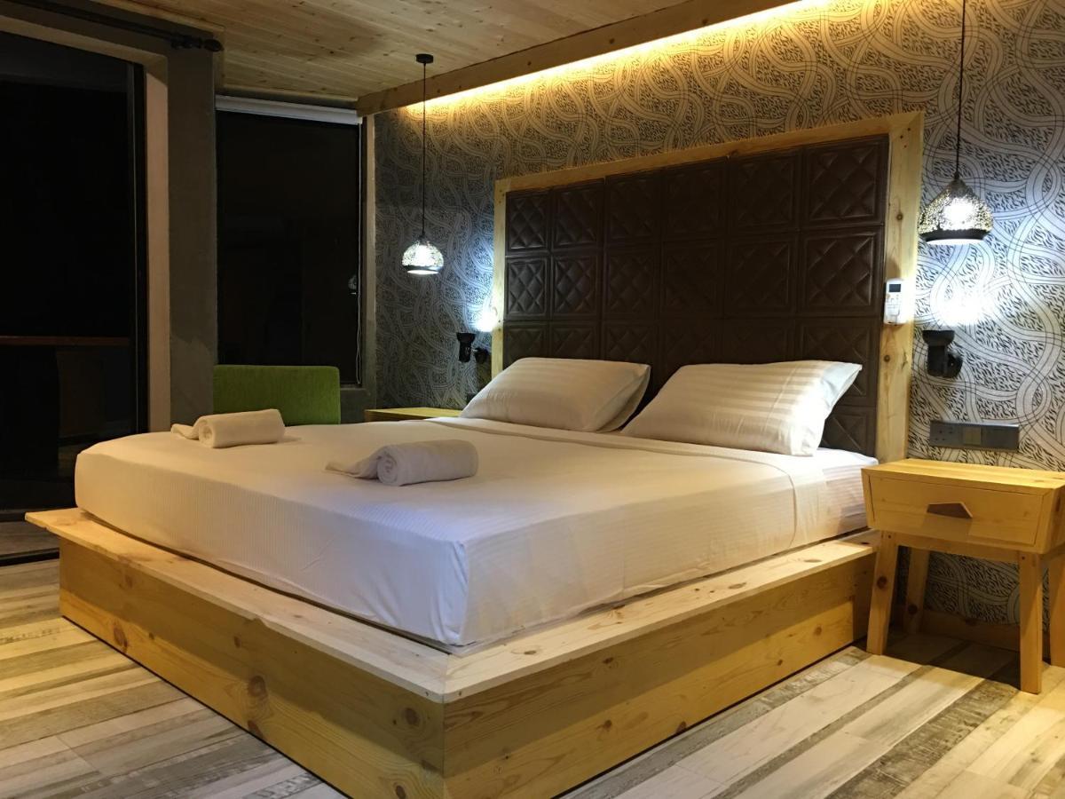 Suncoast Beach Hotel 米瑞莎 外观 照片